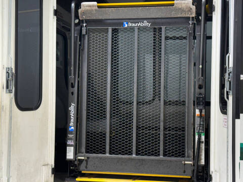 2016 Ford E-Series E-350 SD