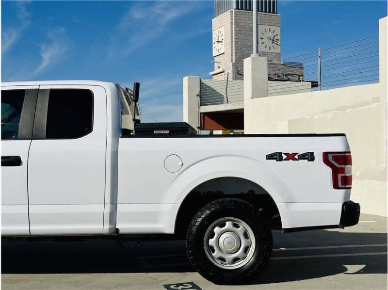 2020 Ford F-150 XL photo 11