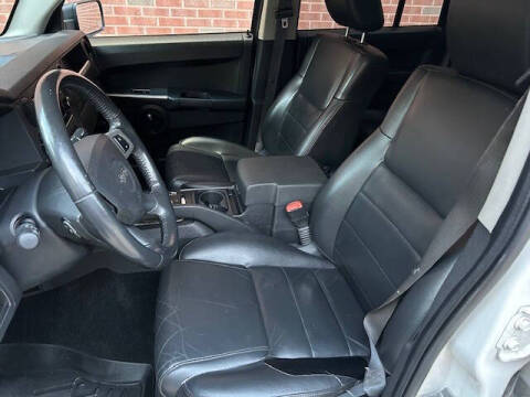 2008 Jeep Commander Sport