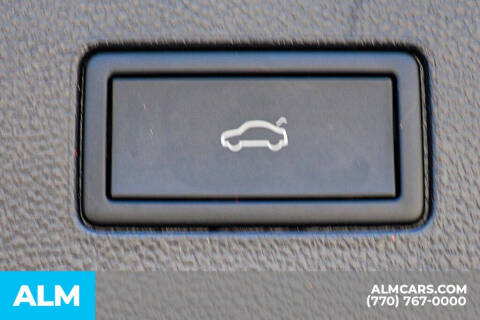 2025 Volkswagen Atlas Cross Sport SE