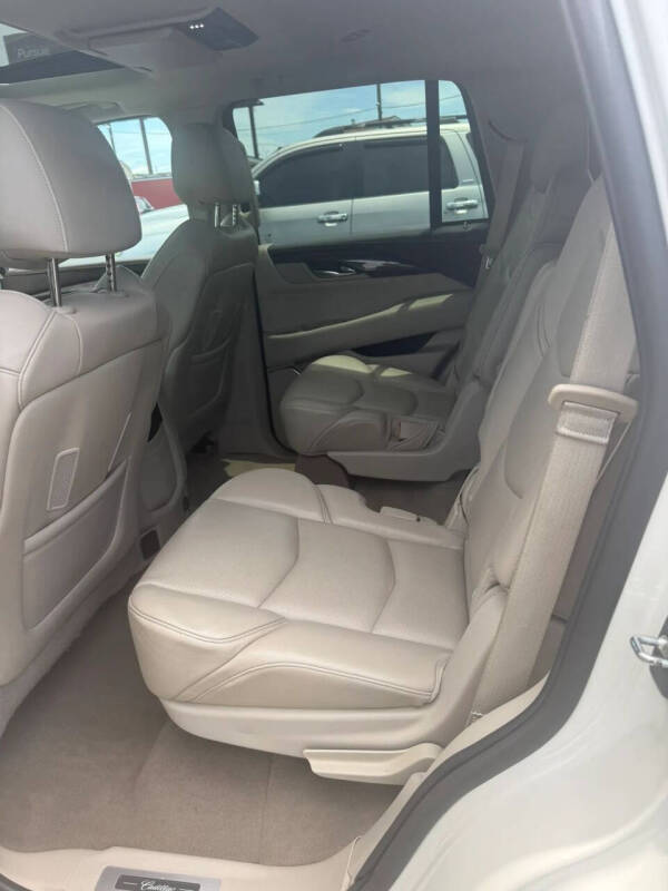 2015 Cadillac Escalade Premium - Photo 8