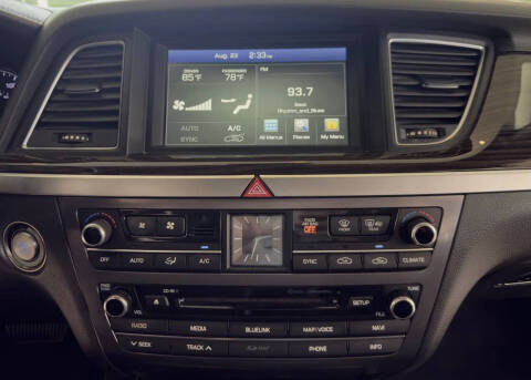 2016 Hyundai Genesis