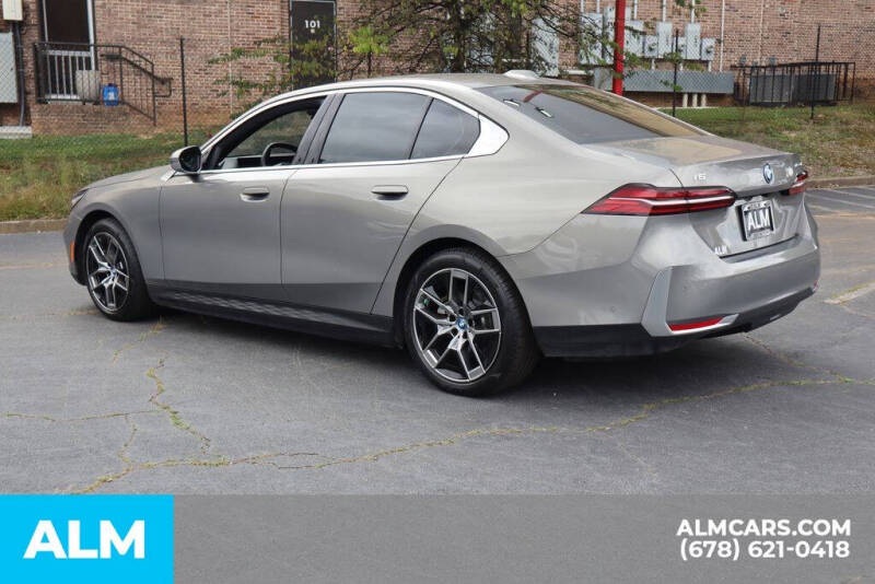 2024 BMW i5 eDrive40