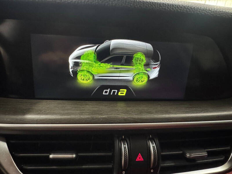 2018 Alfa Romeo Stelvio Ti