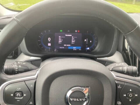 2023 Volvo XC60 B5 Core