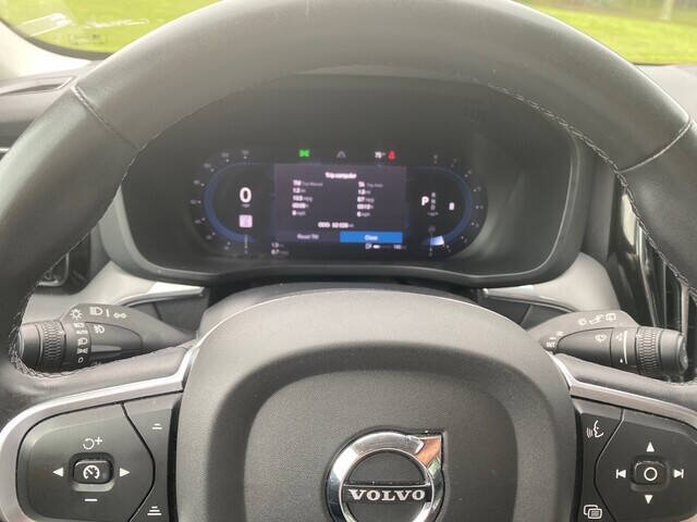 2023 Volvo XC60 B5 Core