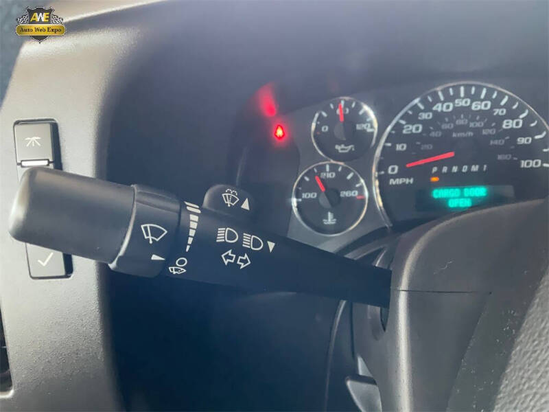 2023 Chevrolet Express 2500