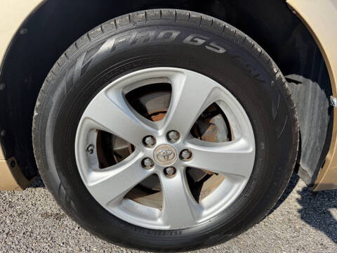 2011 Toyota Sienna Base 7-Passenger