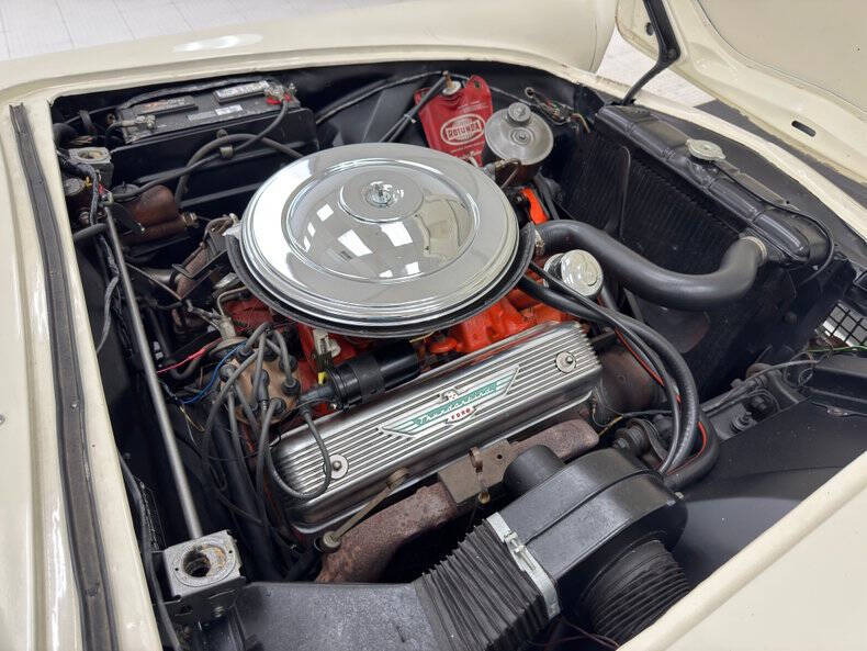 1957 Ford Thunderbird