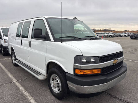 2024 GMC Savana 2500