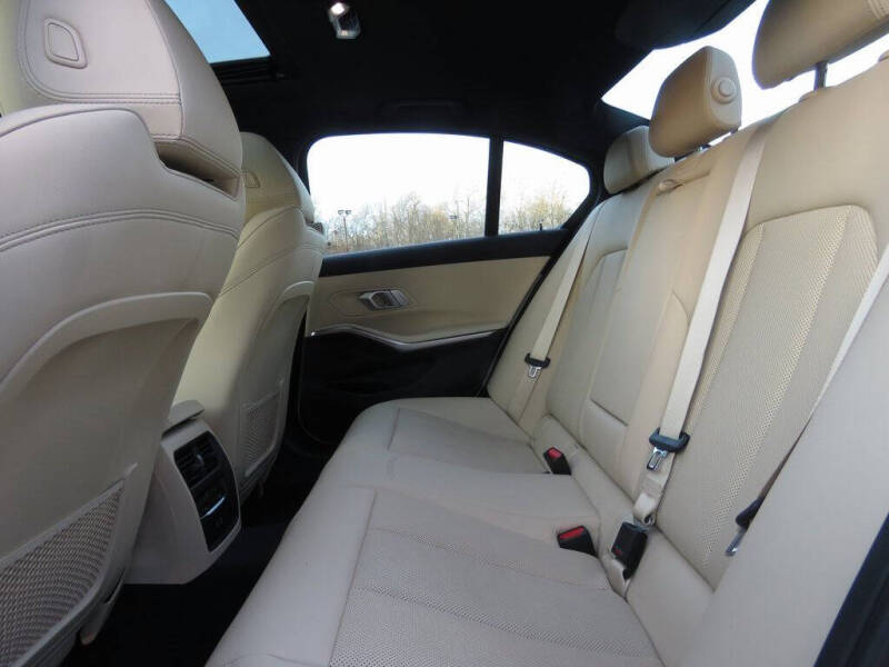 2022 BMW 3 Series 330i xDrive