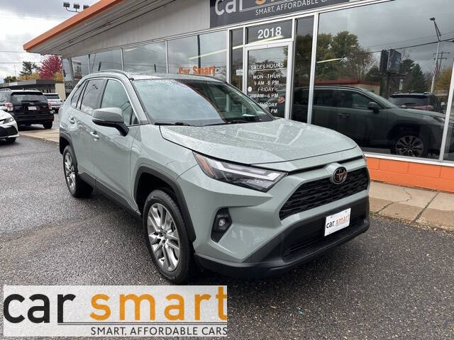 2023 Toyota RAV4 XLE Premium's photo