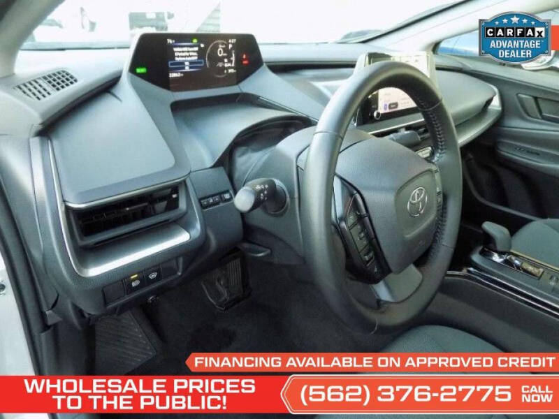 2024 Toyota Prius LE