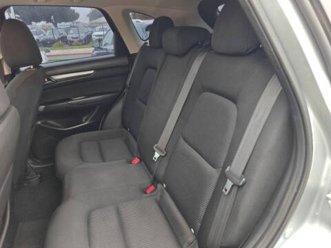 2018 Mazda CX-5 Sport