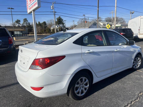 2014 Hyundai Accent GLS