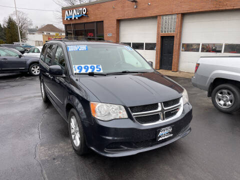 2013 Dodge Grand Caravan for sale at AM AUTO SALES LLC in Milwaukee WI