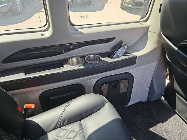 2026 GMC Savana 2500