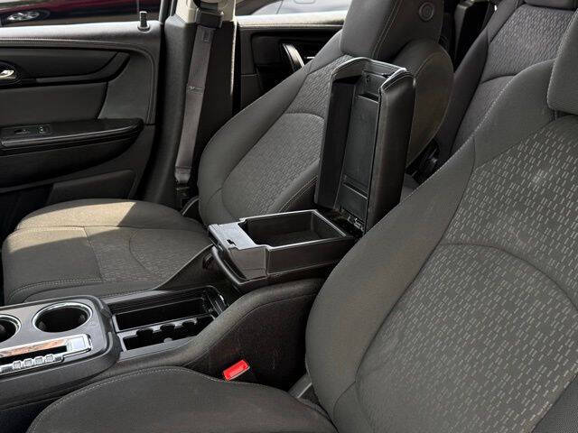 2013 GMC Acadia SLE-2