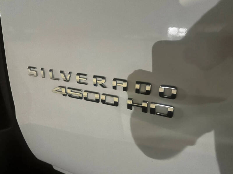 2021 Chevrolet Med Duty Silverado Ch&Cab