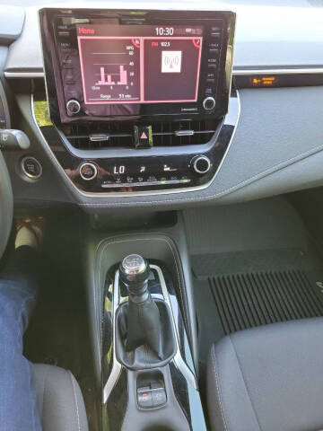2022 Toyota Corolla Hatchback SE