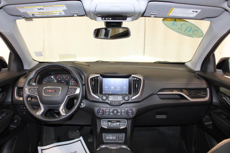 2024 GMC Terrain AT4