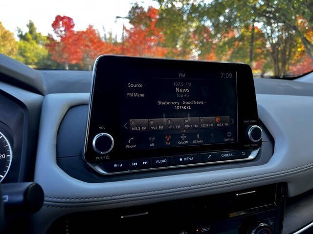 2021 Nissan Rogue SL