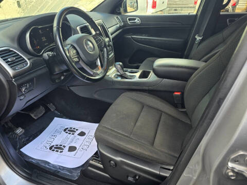 2021 Jeep Grand Cherokee Laredo E