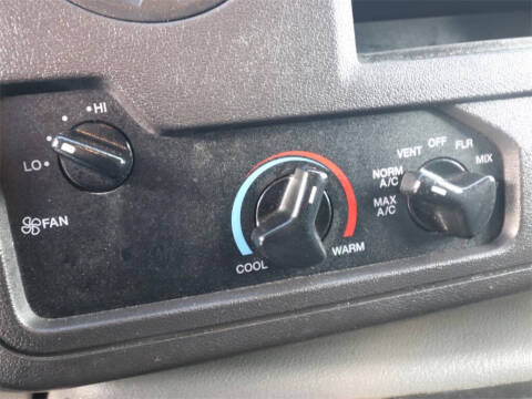 2022 Ford E-Series E-450 SD