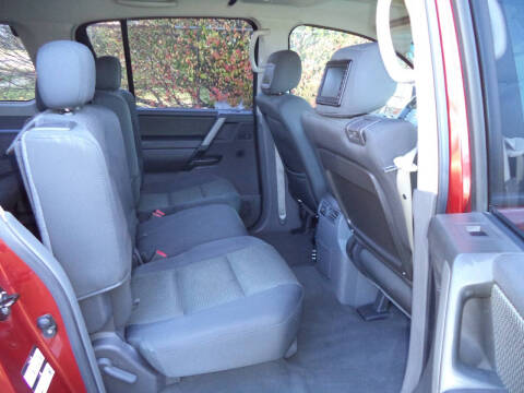 2005 Nissan Armada SE