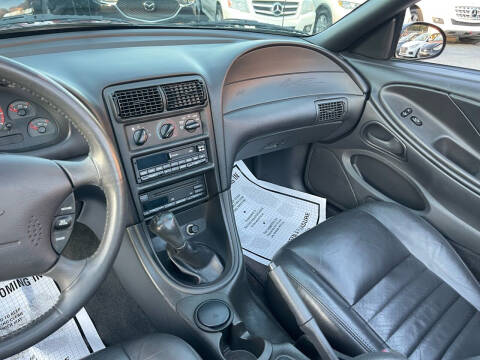 2000 Ford Mustang GT