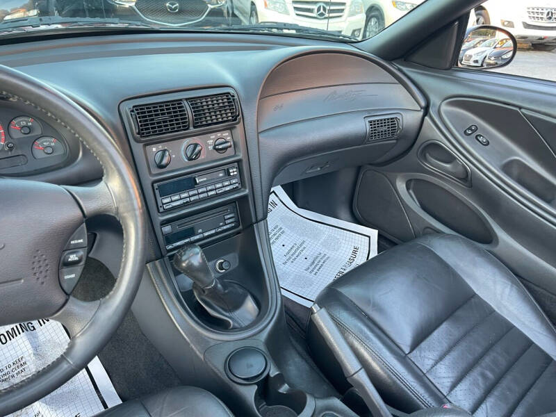 2000 Ford Mustang GT