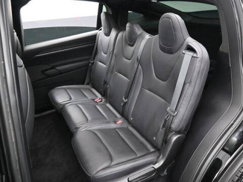 2023 Tesla Model X Standard Range