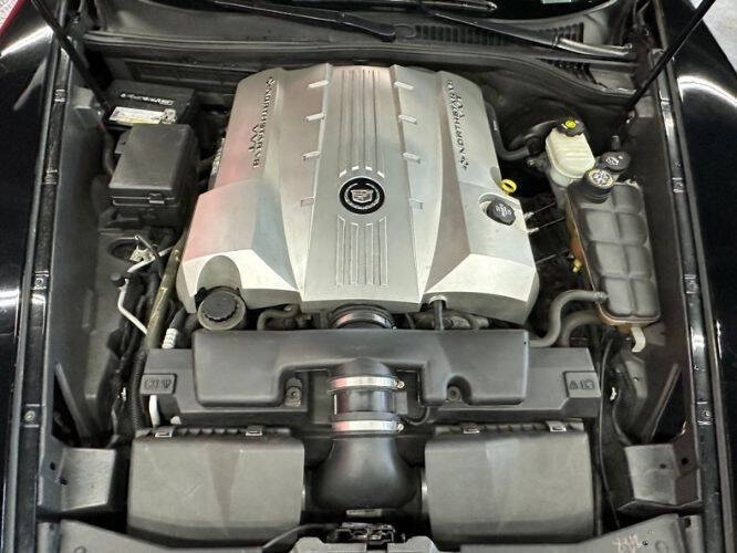 2005 Cadillac XLR