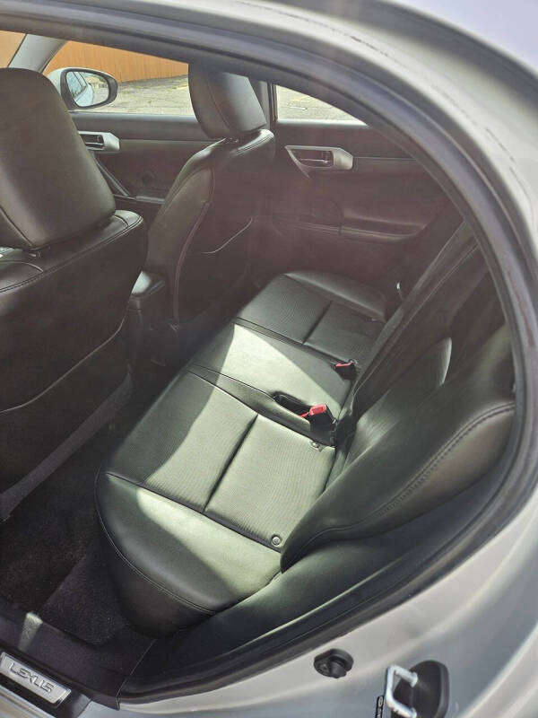 2012 Lexus CT 200h Premium