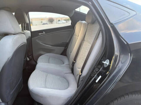 2016 Hyundai Accent SE