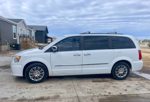 2013 Chrysler Town and Country for sale at TnT Auto Plex in Platte SD