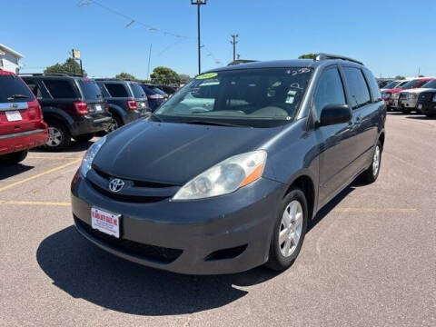 2010 Toyota Sienna for sale at De Anda Auto Sales in South Sioux City NE