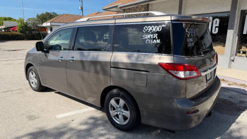 2017 Nissan Quest SV