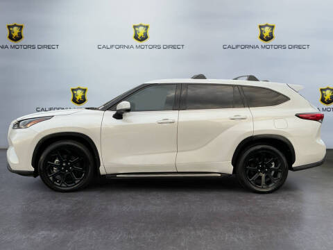 2022 Toyota Highlander LE