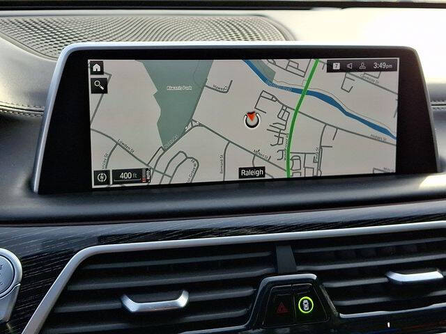 2022 BMW 7 Series 750i xDrive