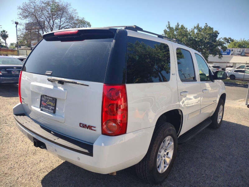 2011 GMC Yukon SLT