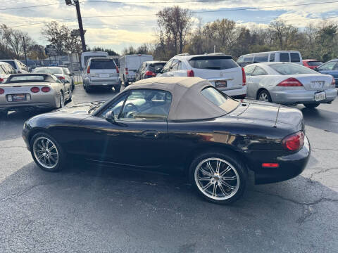 2005 Mazda MX-5 Miata LS