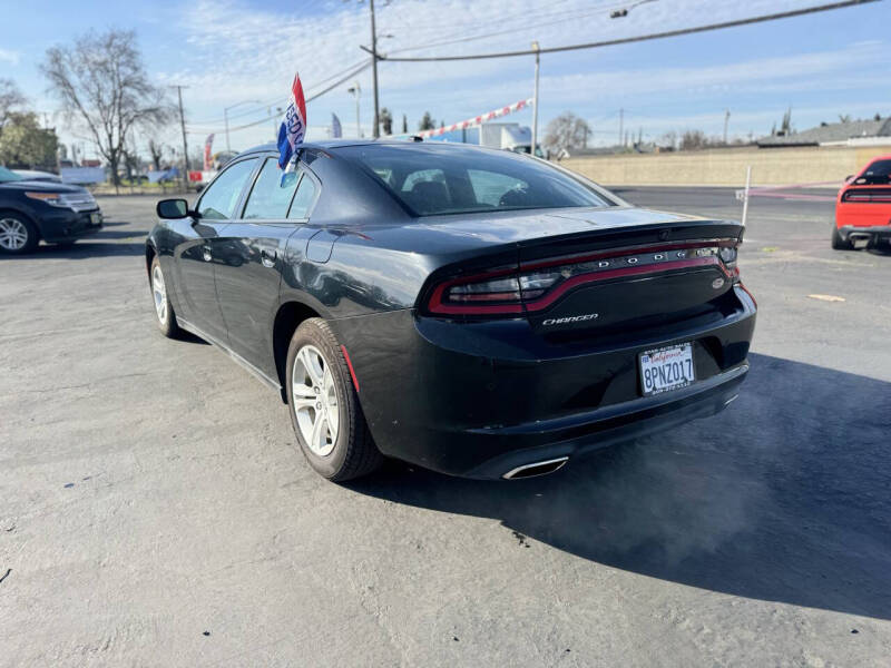 2020 Dodge Charger SXT
