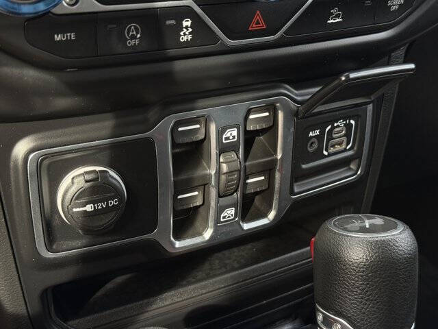 2023 Jeep Wrangler Sport Altitude