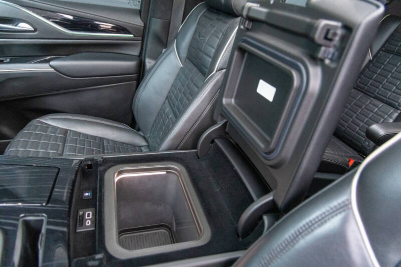 2023 Cadillac Escalade-V