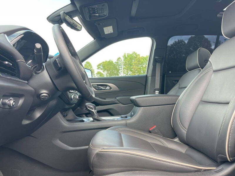 2023 Chevrolet Traverse Premier