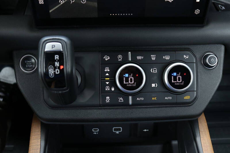 2022 Land Rover Defender 110 X