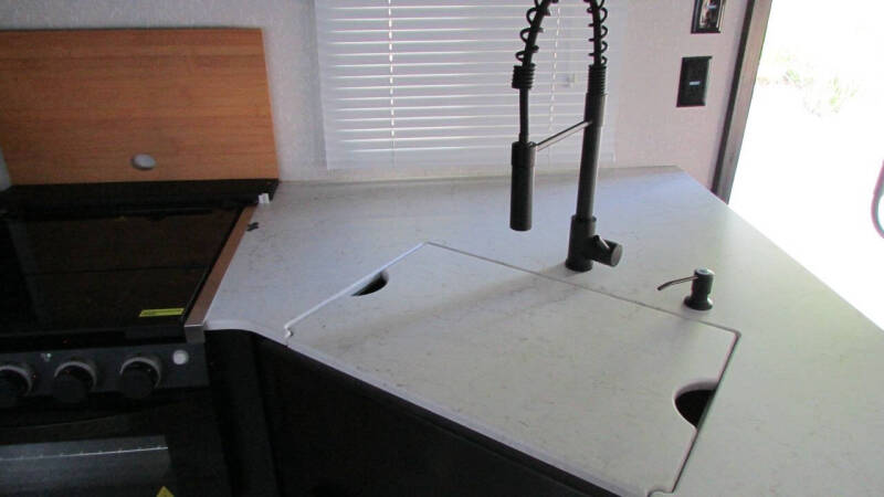 2022 Forest River CHEROKEE 264RL