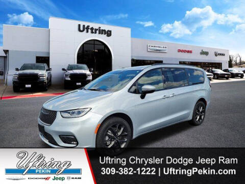 2023 Chrysler Pacifica for sale at Uftring Chrysler Dodge Jeep Ram in Pekin IL