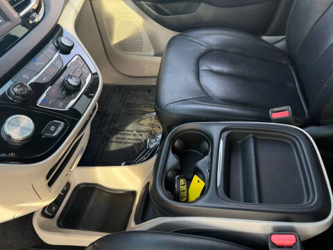 2018 Chrysler Pacifica Touring L